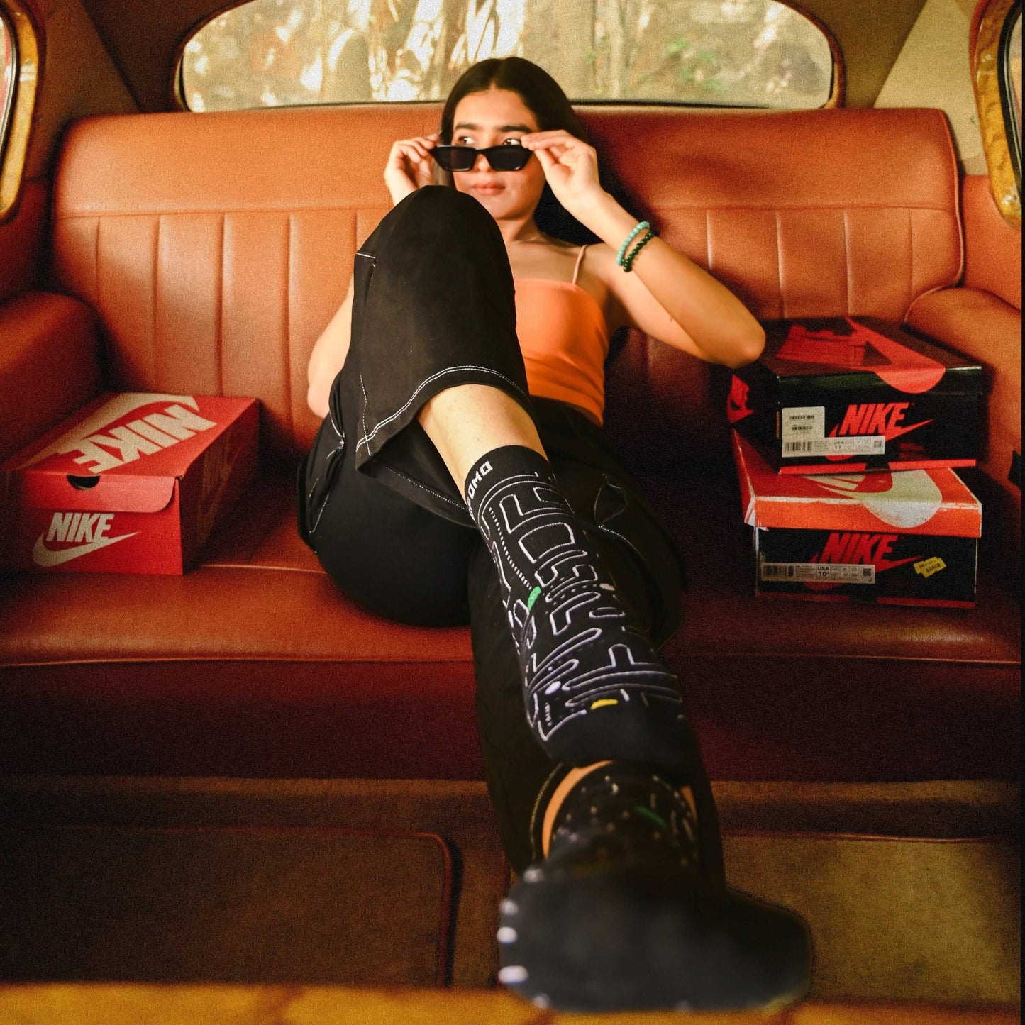 black-funky-pattern-cotton-ankle-length-socks