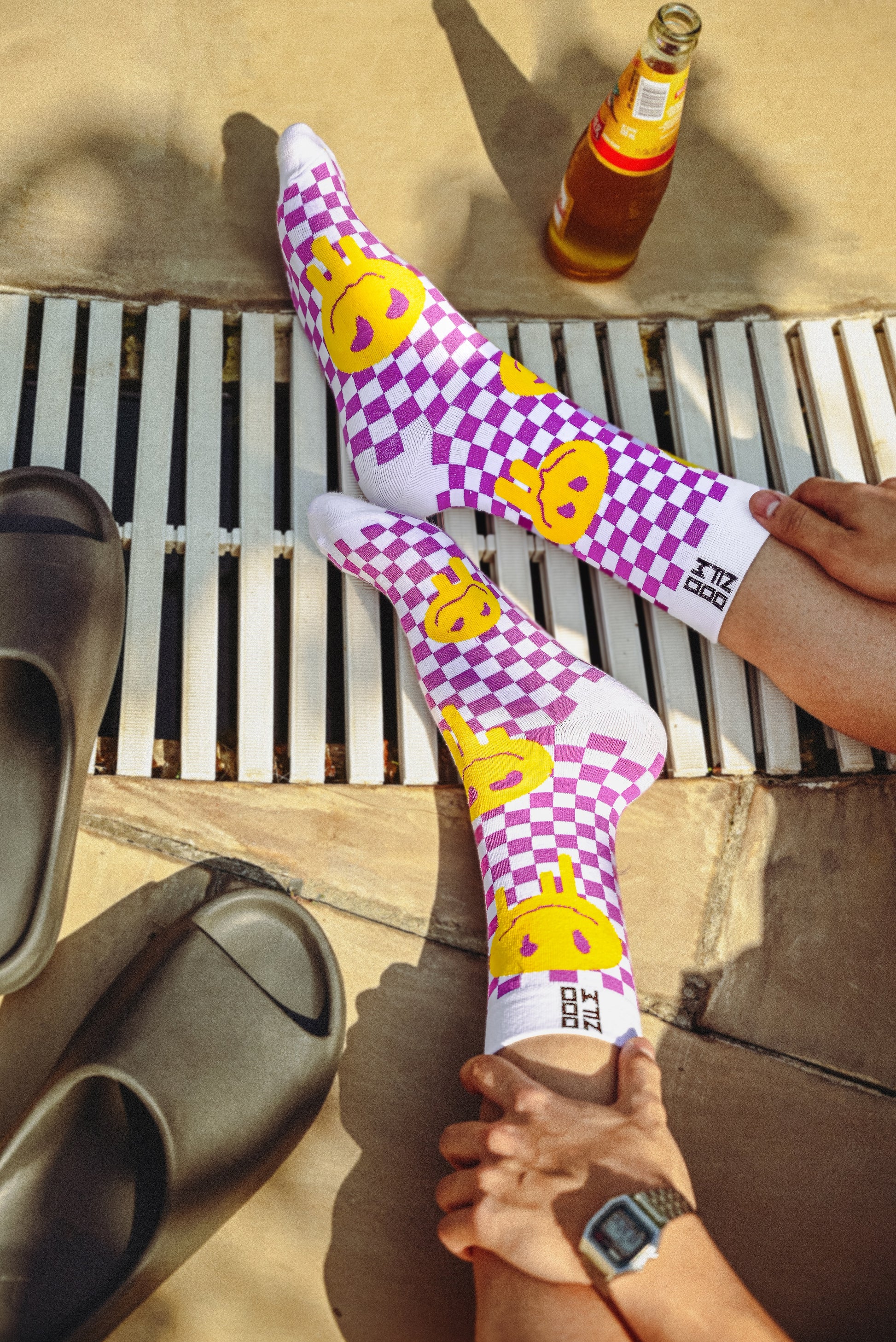 colourful-funky-pattern-cotton-crew-length-socks